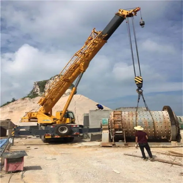 什邡吊车的运输费用是否包含在租赁费用中